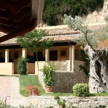 Maria Alloggio per agriturismo *